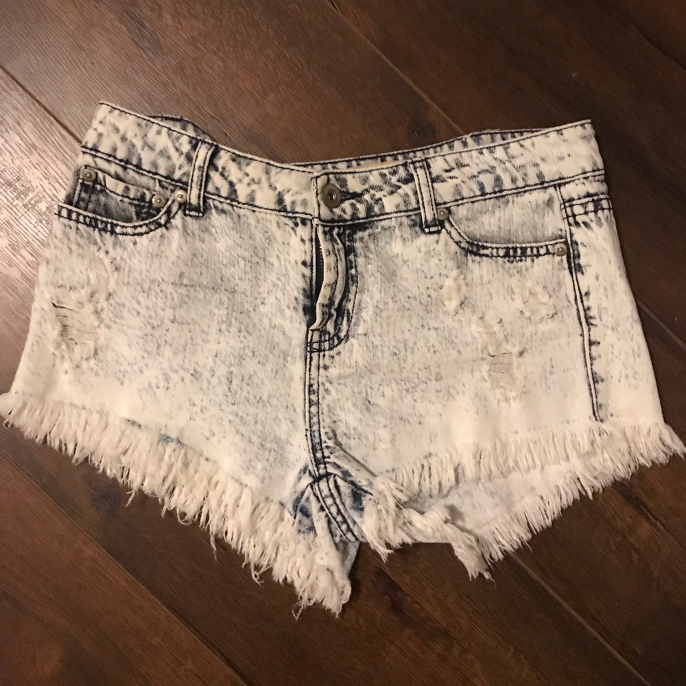 “Blue Spice” shorts